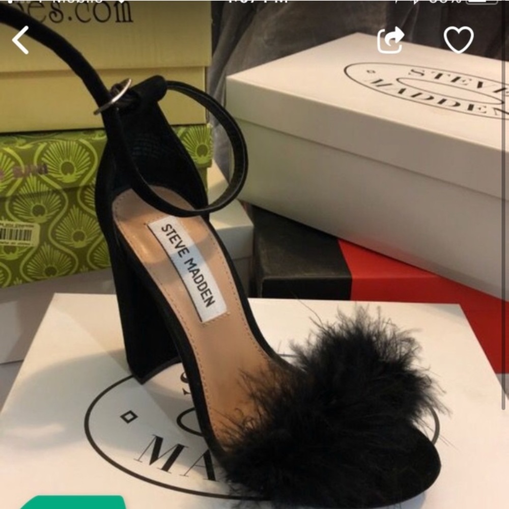 Black fur Steve Madden heels